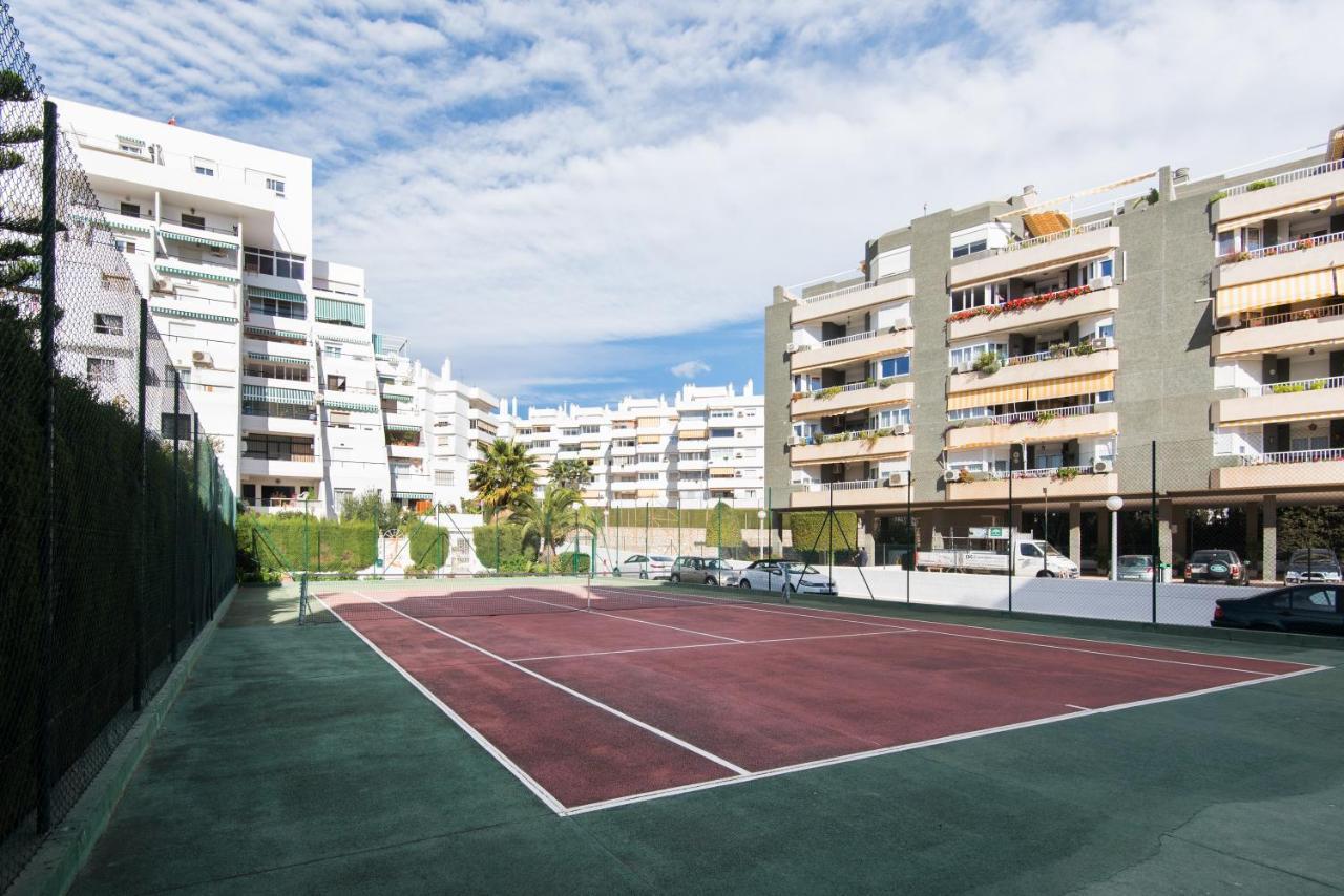 Pets Friendly Apartment, Next To The Marina And Arroyo De La Miel Benalmádena Exterior foto
